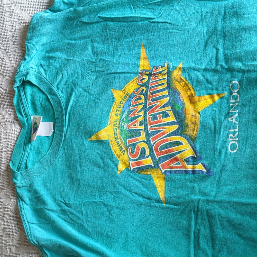 Vintage 1990s Islands of Adventure Orlando T-shirt